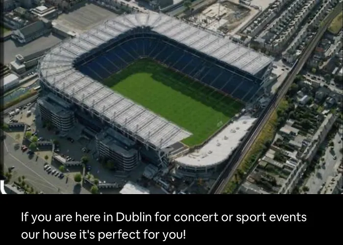 Modern Spacious Flat Near And Airport With Parking & Wifi * Dublin